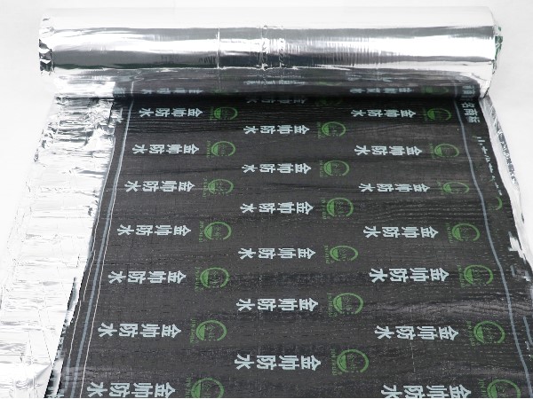 自粘聚合物改性瀝青防水卷材的優勢