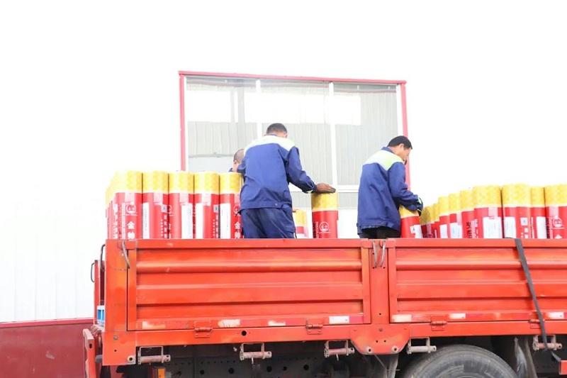 金帥公司裝車