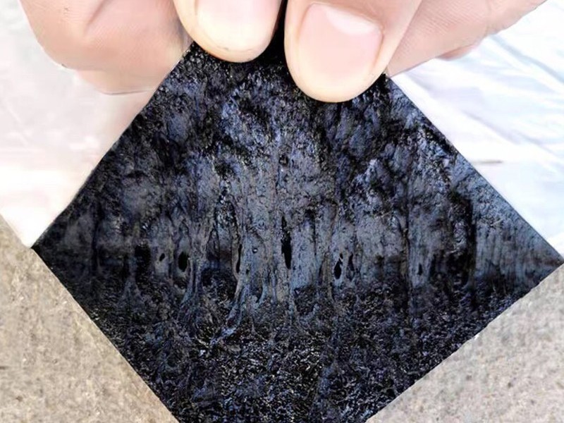 自粘聚合物改性瀝青防水卷材