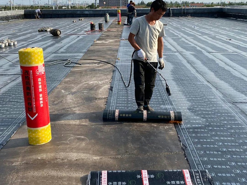 改性瀝青防水卷材施工