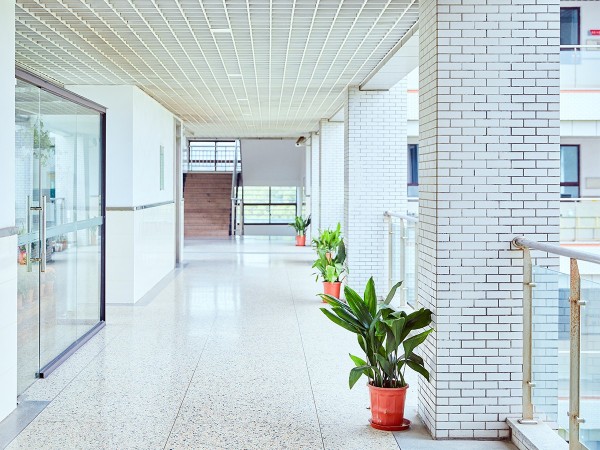 高彈丙烯酸防水涂料助力萬科青島小學防水工程